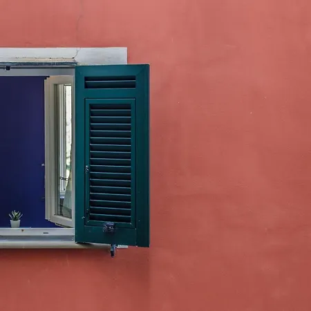 アパート La Casetta Rossa コルニリア