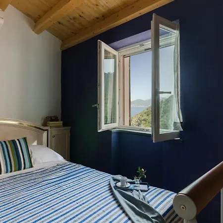La Casetta Rossa Apartment