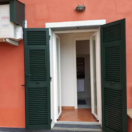 La Casetta Rossa Apartment Corniglia